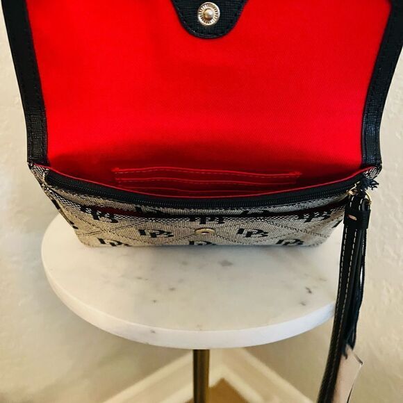 DOONEY & BOURKE‎ Milly Logo Wristlet Wallet Clutch, Gray Black, NWT - Picture 12 of 14